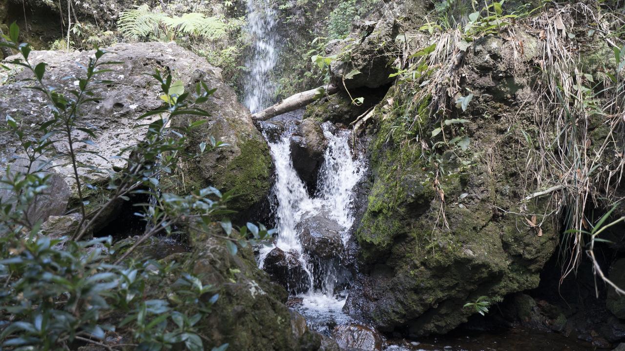 Pousada Das Nascentes Inn *